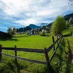 Modern Vacation With A View Hainzenberg