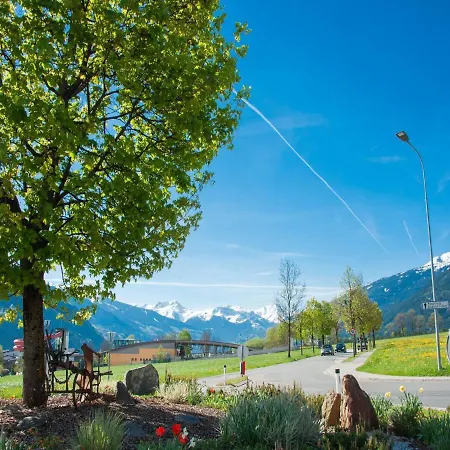 Modern Vacation With A View Hainzenberg