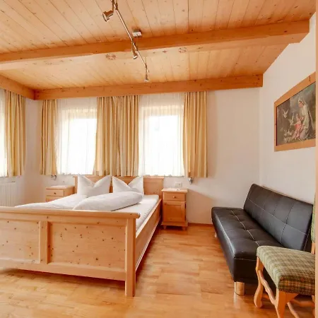 Modern Vacation With A View * Hainzenberg